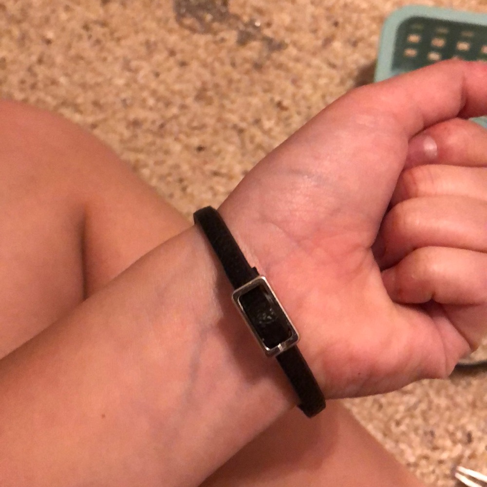 Fearless bracelet - Picture 2 of 2